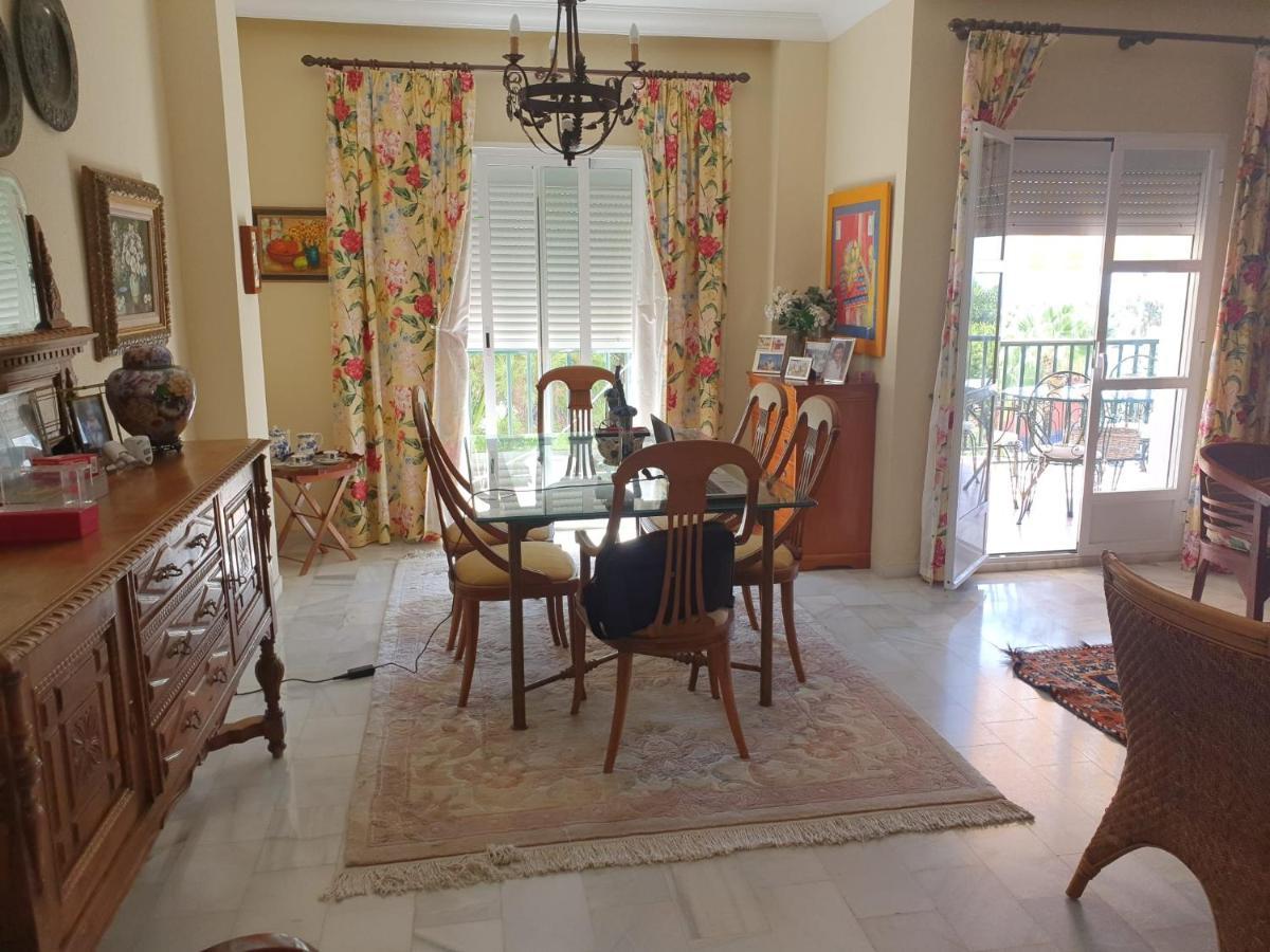 Appartement Beachfront Family In Puerto Banus Marbella
