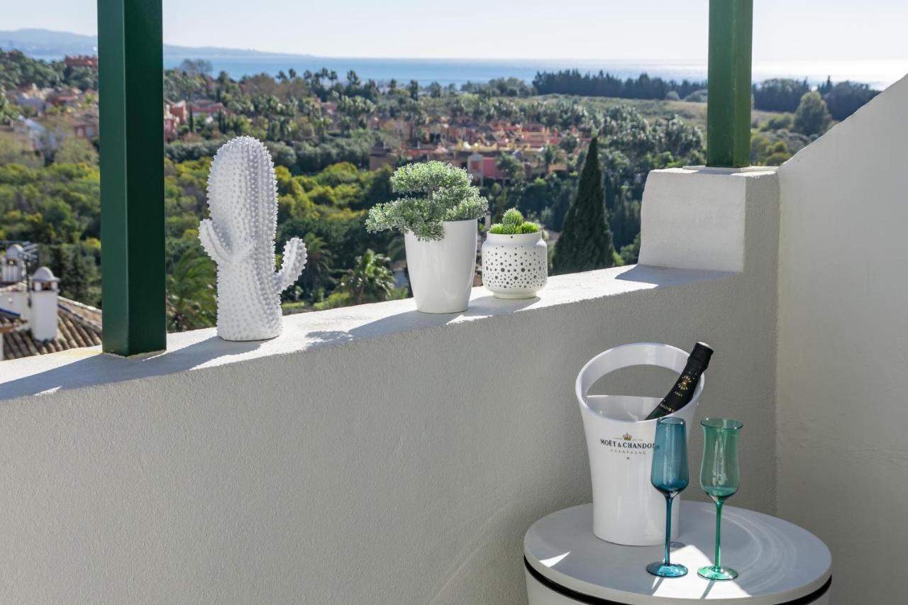 Sad-spacious 2 Bedroom Duplex Puerto Banus Apartamento
