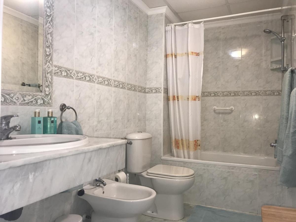 Apartment 20945 - Great Very Near