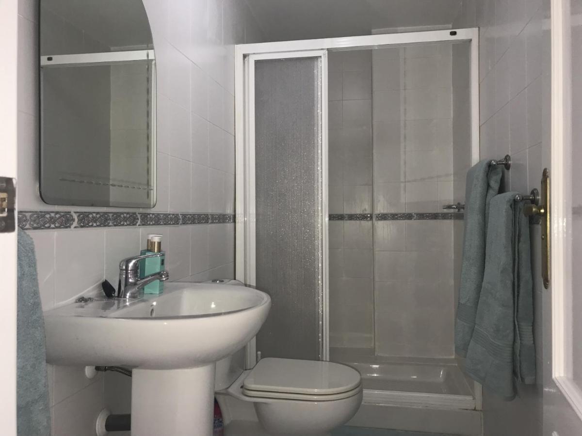Apartment 20945 - Great Very Near