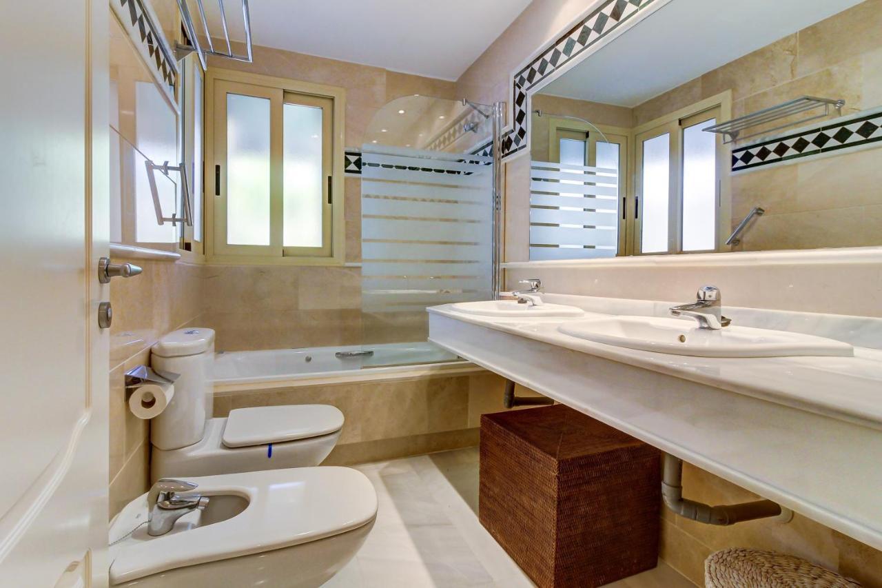 Fuente Aloha Appartement *