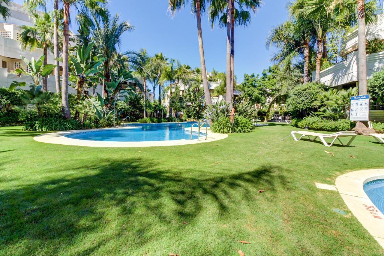 Fuente Aloha Appartement *