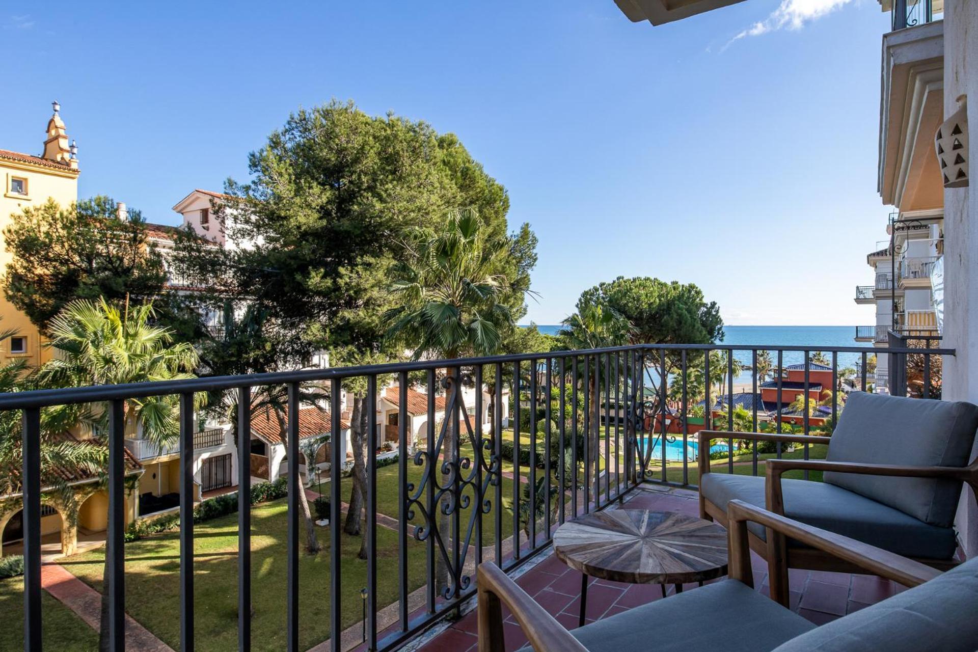 Apartamento Luminoso En Andalucia Del Mar