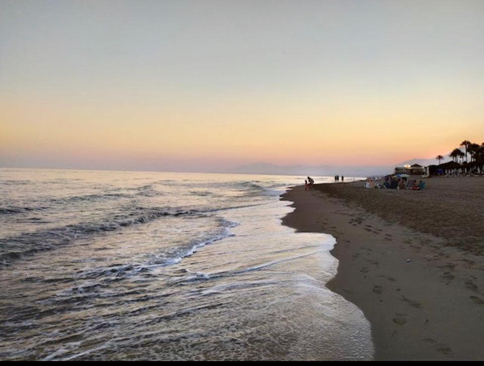 1 Beach Golf Apartment Marbella