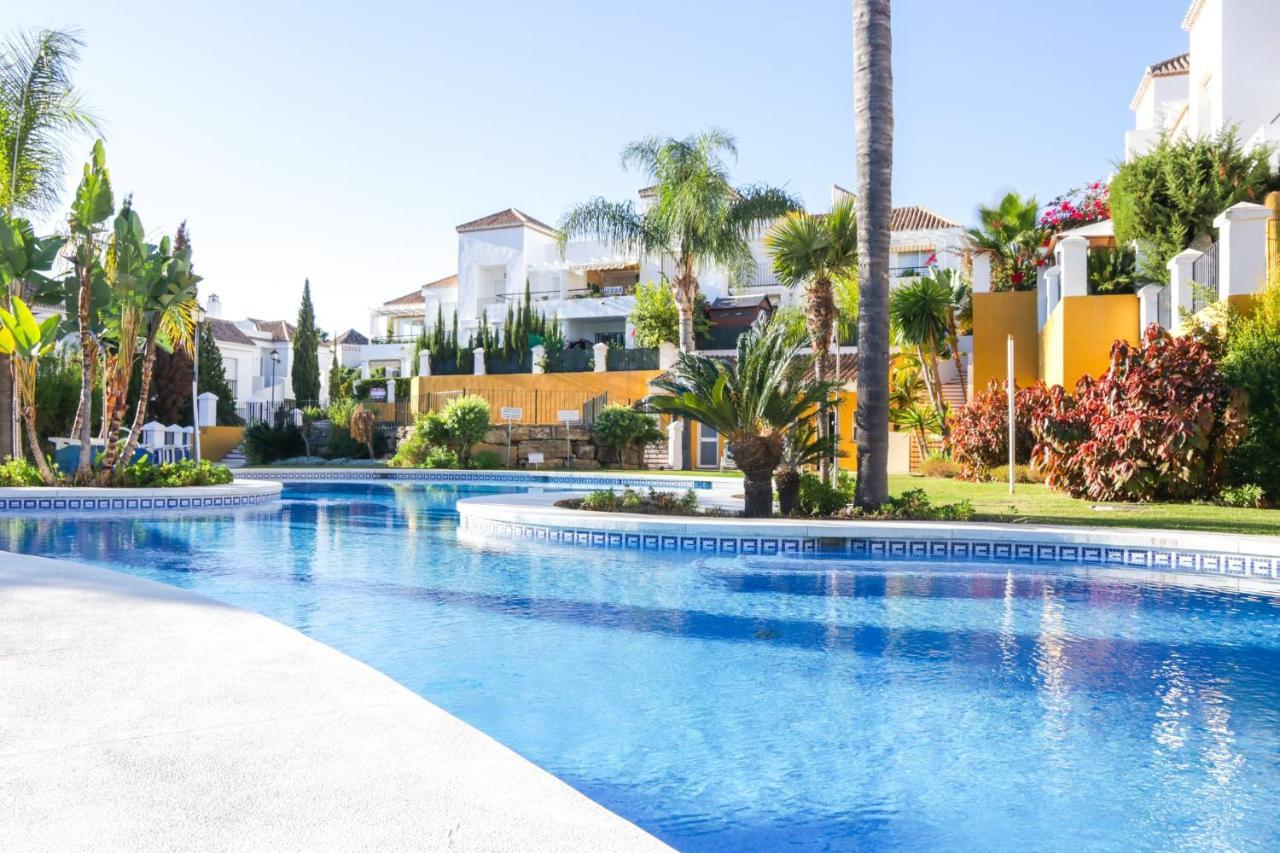 Contemporary 2br Apt With Terrace In Nueva Andalucia 'the Golf Valley' Marbella