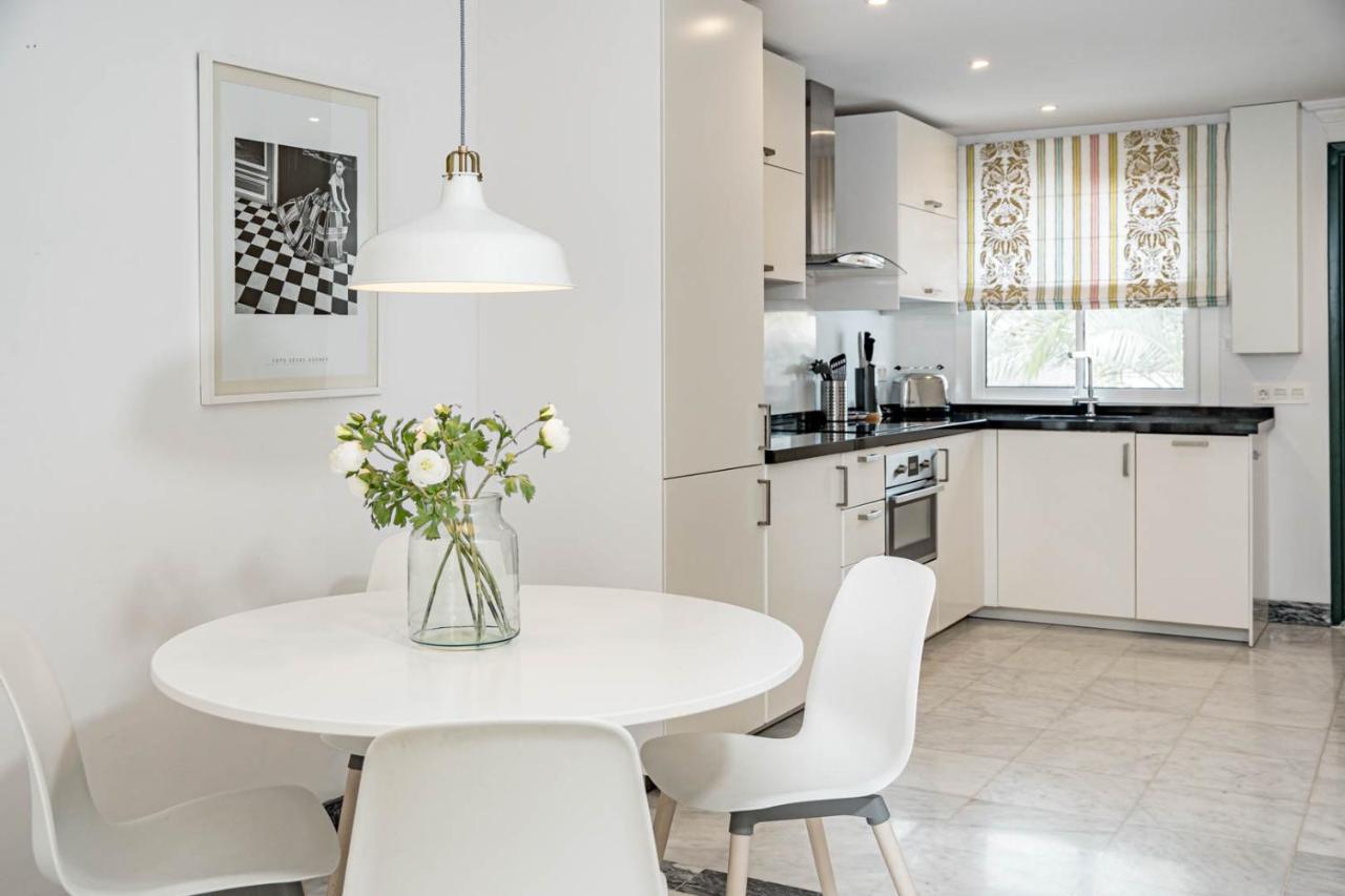 Contemporary 2br Apt With Terrace In Nueva Andalucia 'the Golf Valley' Apartment