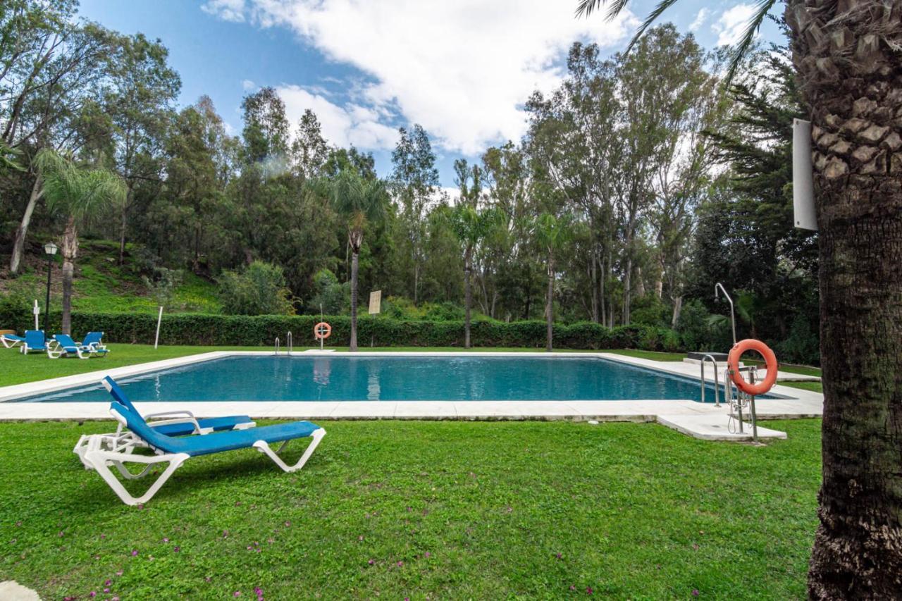 Apartment Contemporary 2br Apt With Terrace In Nueva Andalucia 'the Golf Valley' Marbella