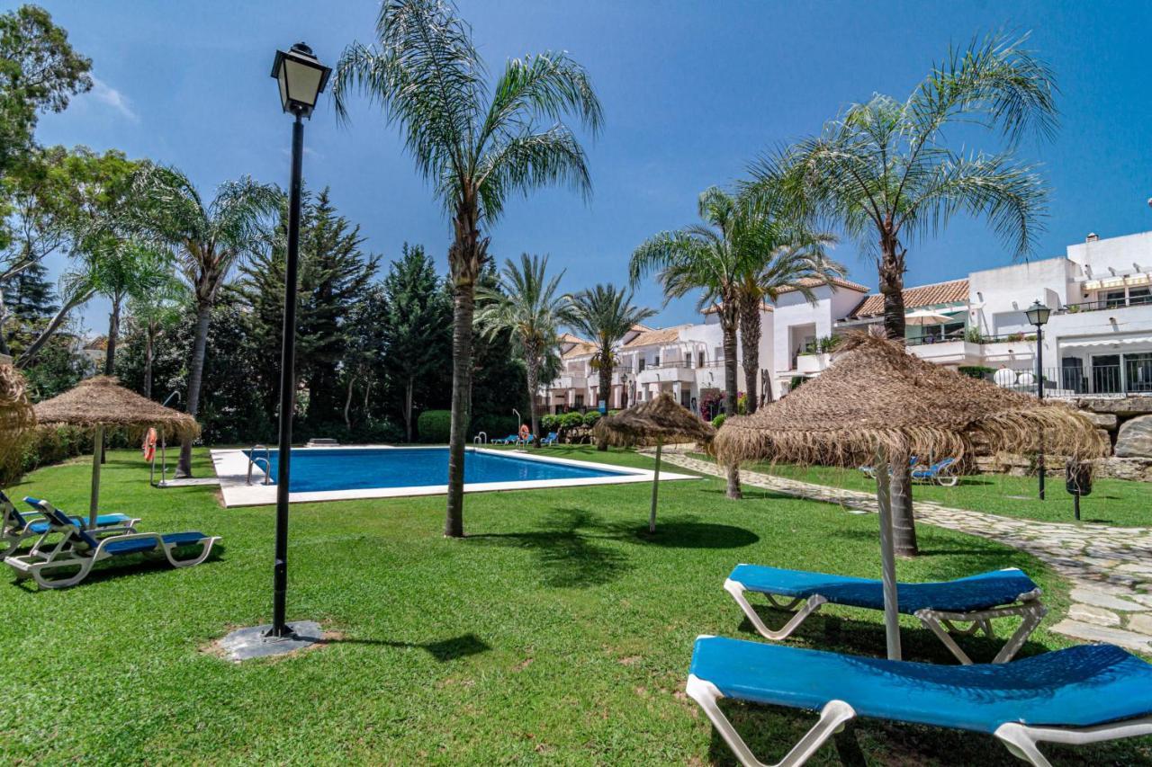 Contemporary 2br Apt With Terrace In Nueva Andalucia 'the Golf Valley' Marbella