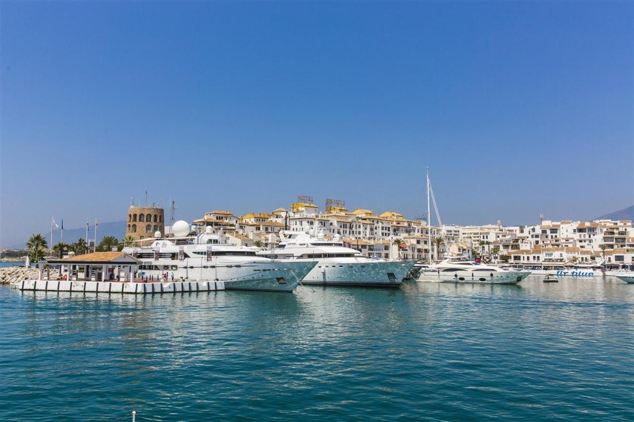 Puerto Banus Frontline With Amazing Sea Views Marbella
