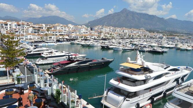 Apartment Puerto Banus Frontline With Amazing Sea Views Marbella