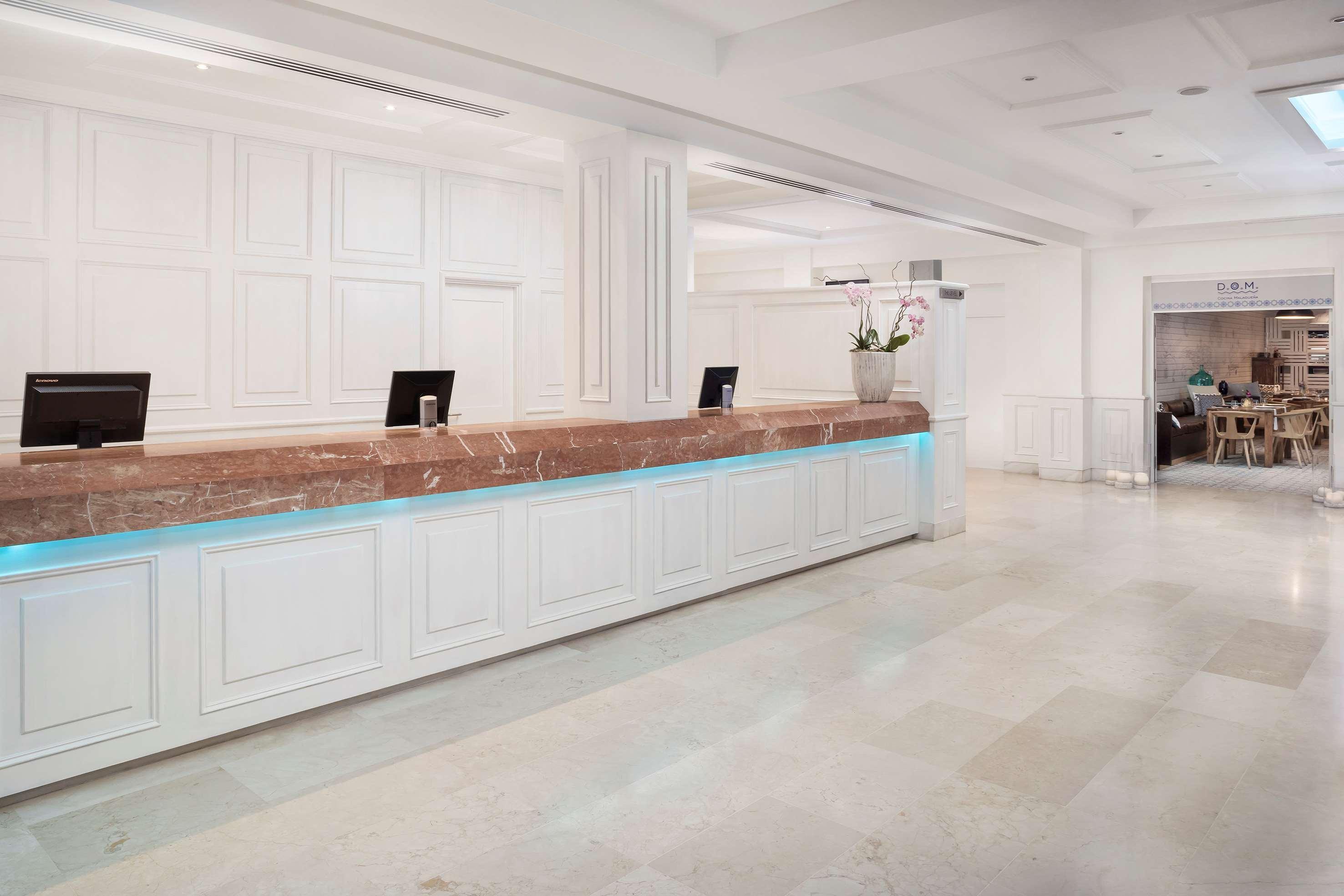 Hotel Me By Melia 5*