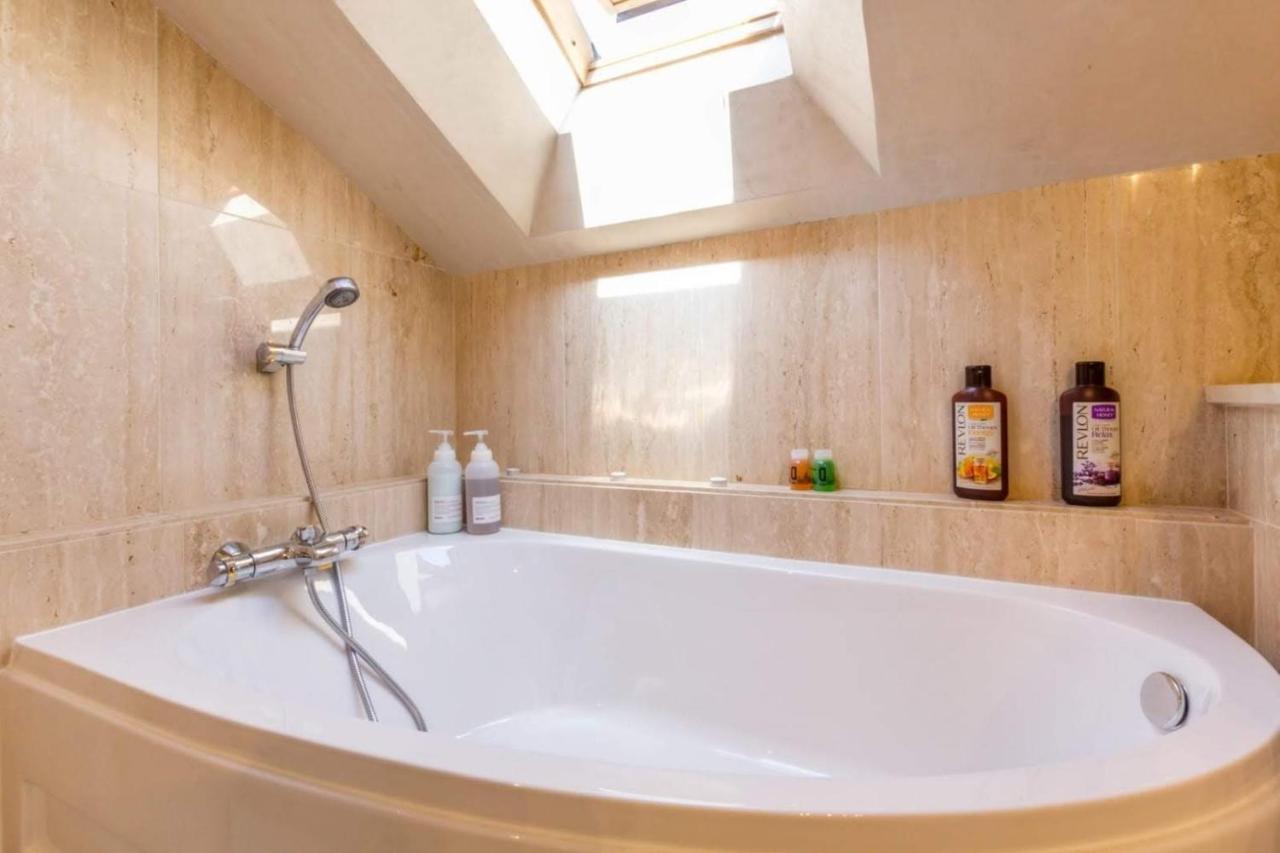 Chalet Luxury Townhouse Golden Mile Marbella
