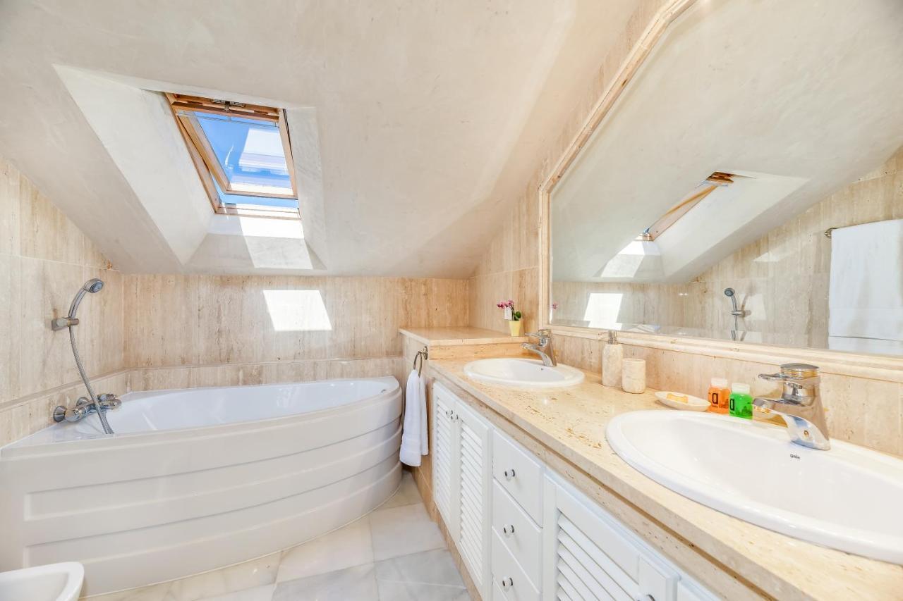 Luxury Townhouse Golden Mile Chalet *