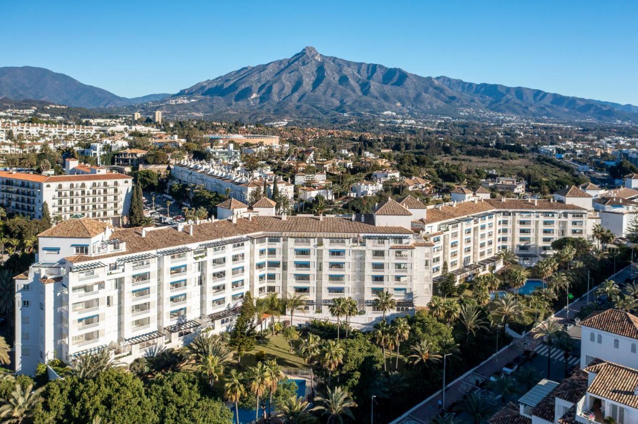 Espacioso Y Encantador En Gaviotas Apartment Marbella