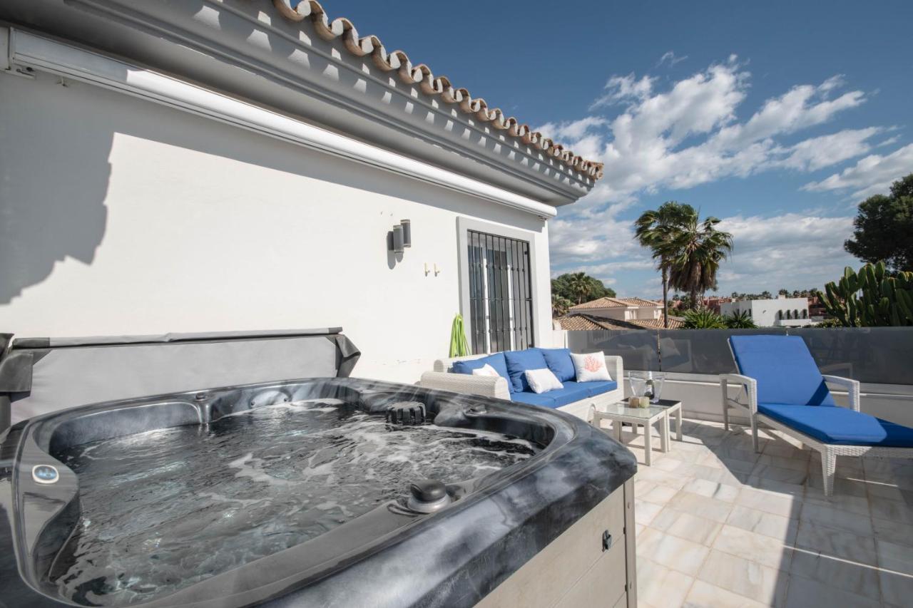 Encantadora Junto A La Playa En Monteros Con Seguridad 24 Pousada Marbella