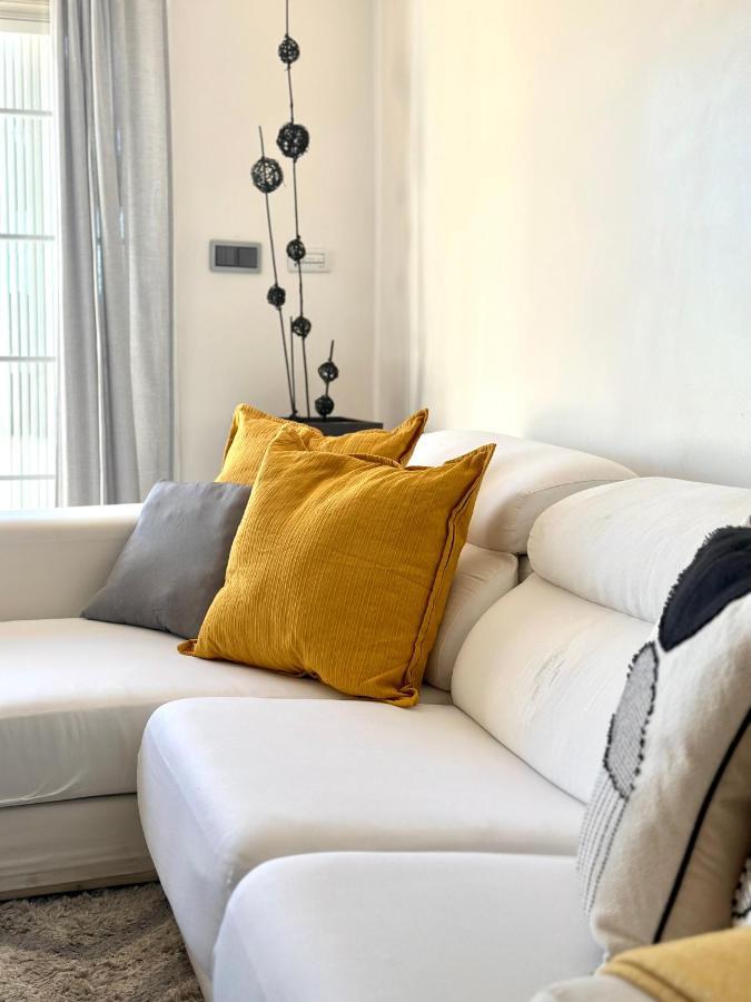 Moderno Con Preciosas Vistas Al Mar En Urbanizacion Con Piscina - Rio Real 11 2g Appartement