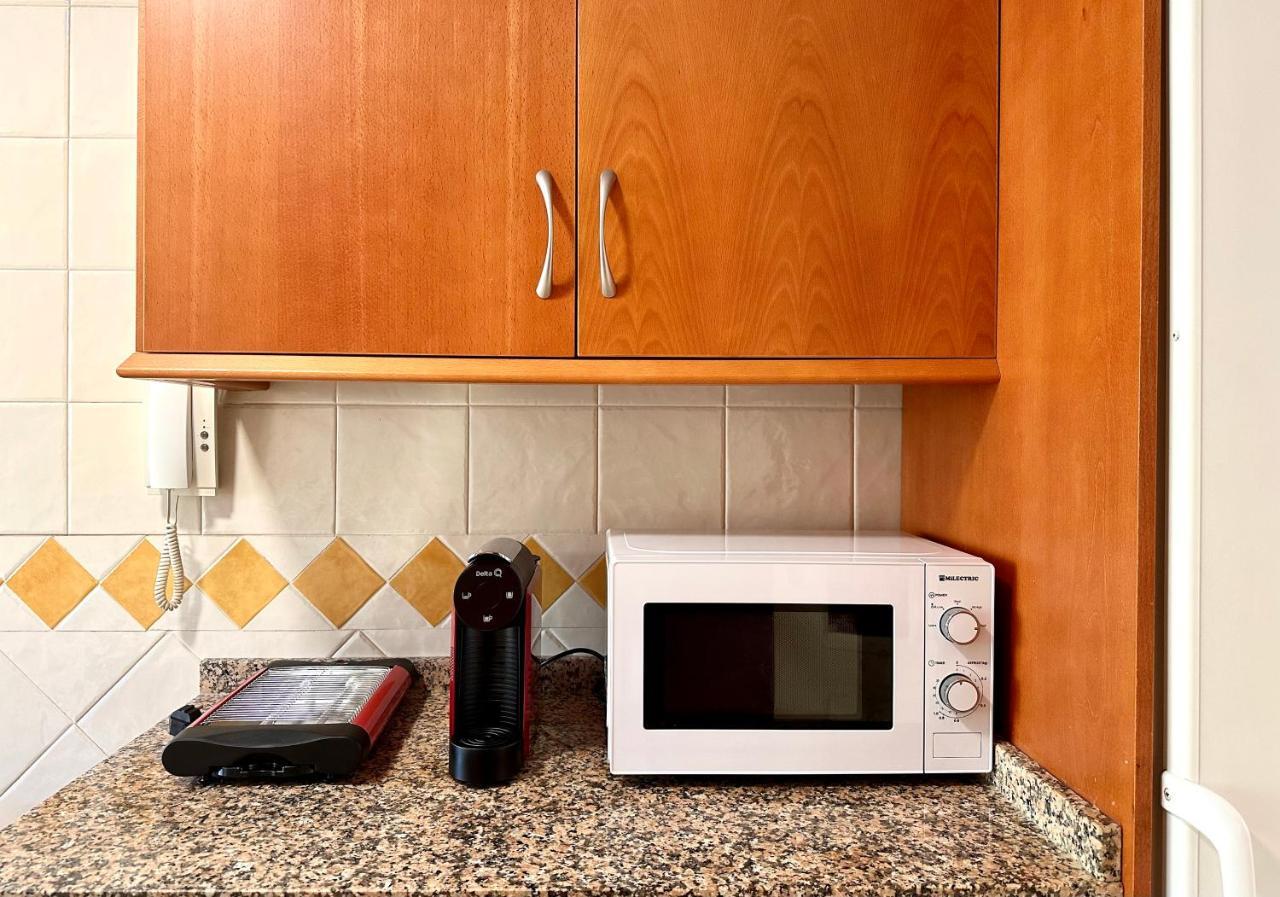 Moderno Con Preciosas Vistas Al Mar En Urbanizacion Con Piscina - Rio Real 11 2g Appartement Marbella