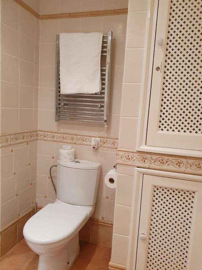 Apartment Jardines De Golondrinas Elviria By The Nikki