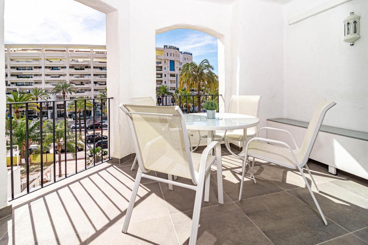 Harbor Getaway In The Heart Of Puerto Banus With Walking Dictance To Everything *