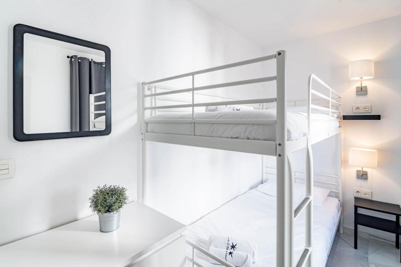 Harbor Getaway In The Heart Of Puerto Banus With Walking Dictance To Everything * Marbella