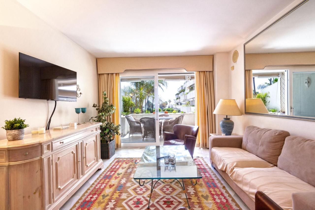 Granados I, Puerto Banus, * Marbella
