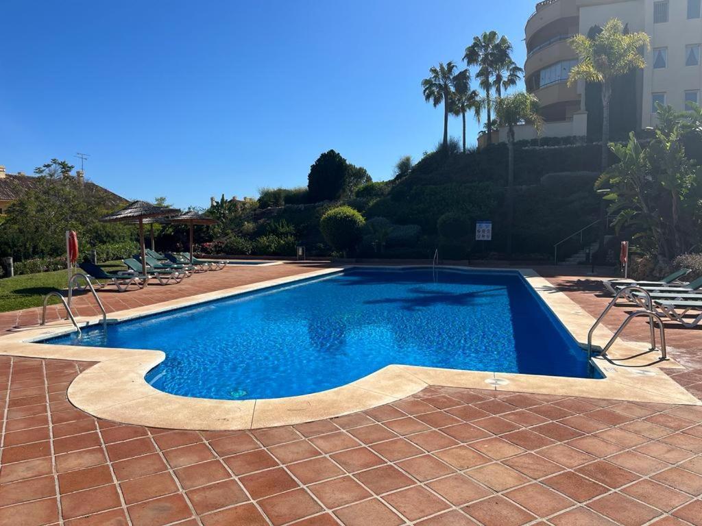 Appartement New Refurnished Elviria Hills *