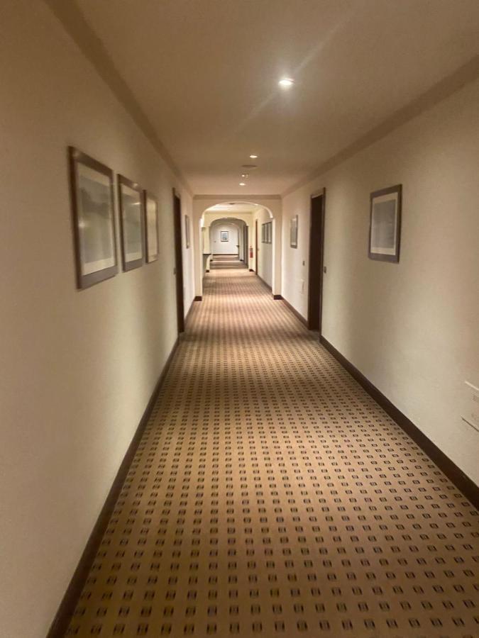 Elegant In Del Golf, 5 Stars & Front Line Golf In Puerto Banus *