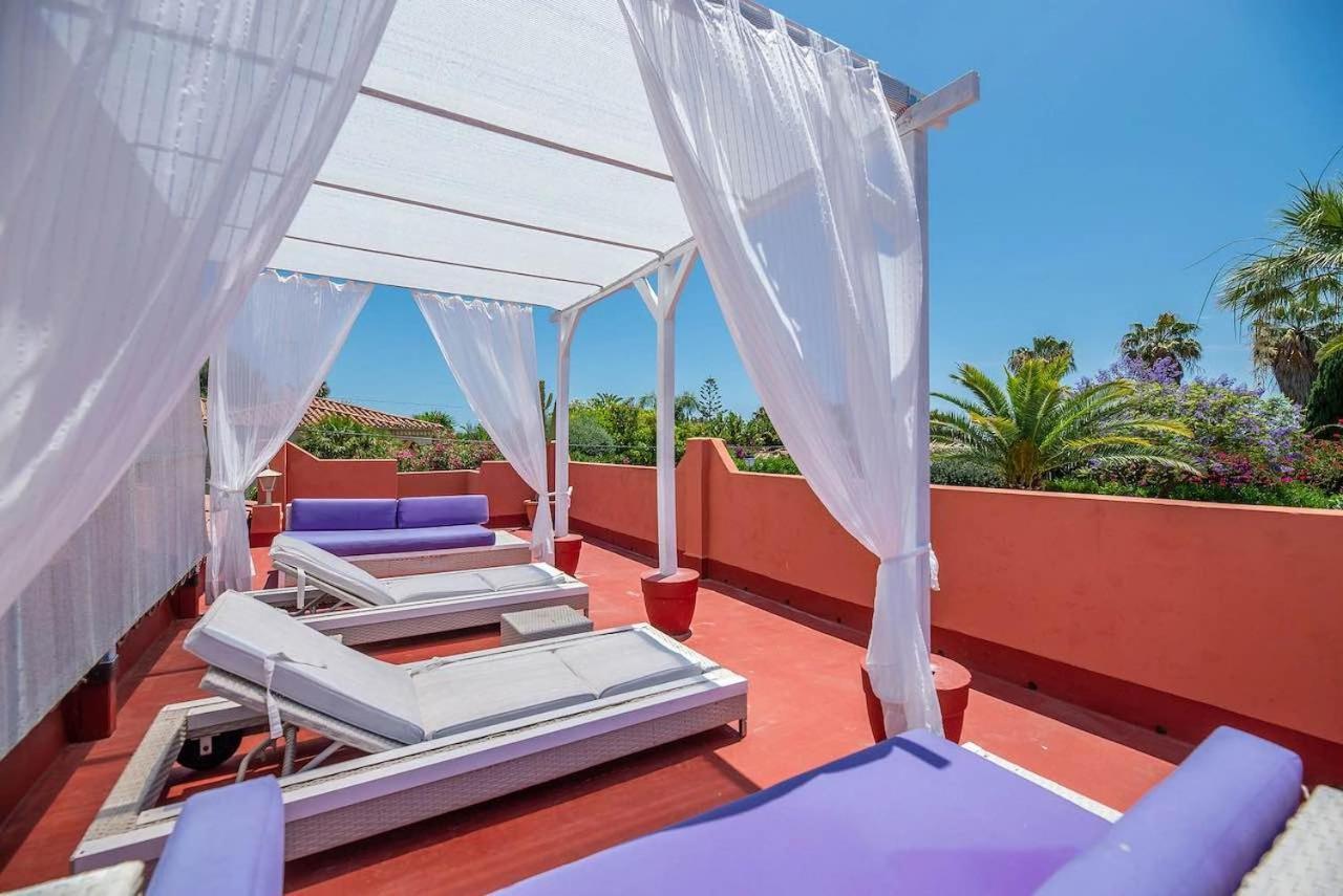 Tiphareth Guest house *