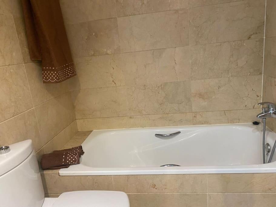 Apartamento En Marbella, Residencial La Dama De Noche Marbella