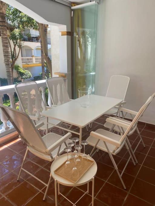 Apartamento En Marbella, Residencial La Dama De Noche *