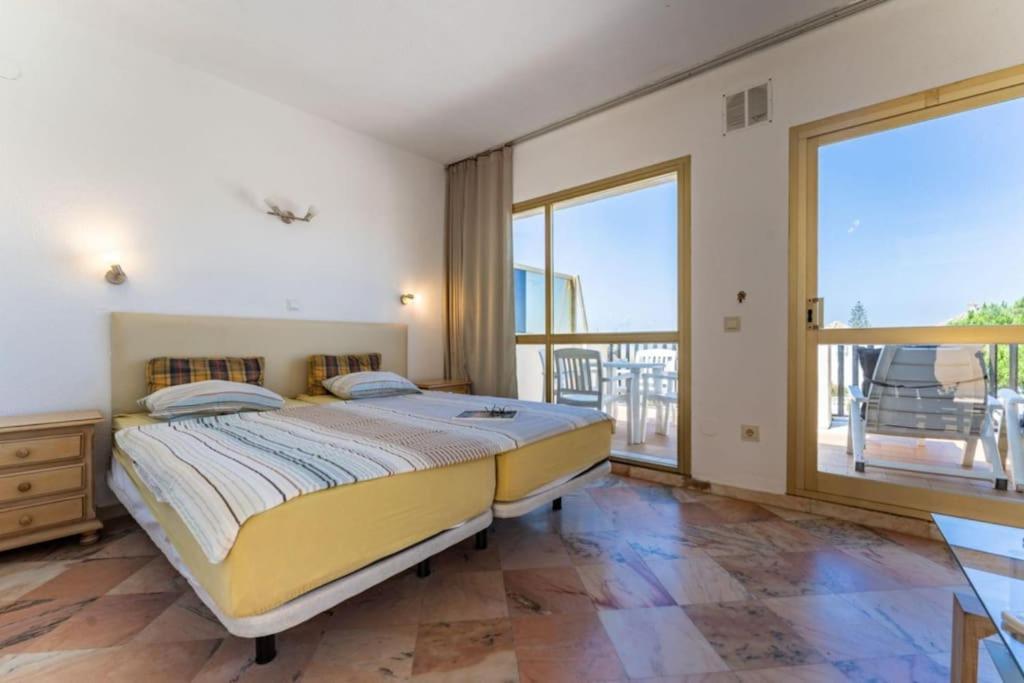 Ct 103 - Faro's Romana Playa 142
