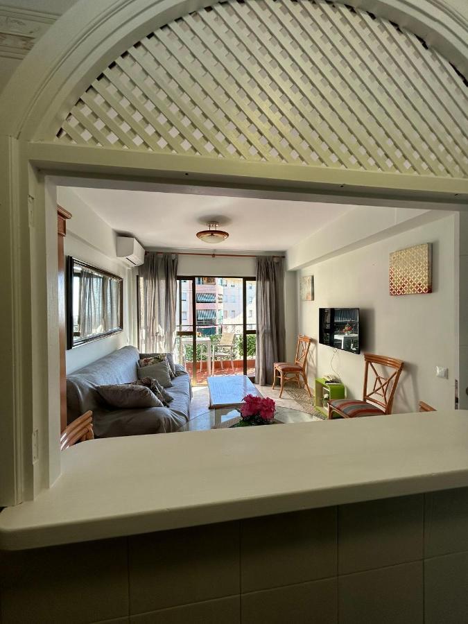 Las Palmeras -marbella Centro- By Completely Apartment