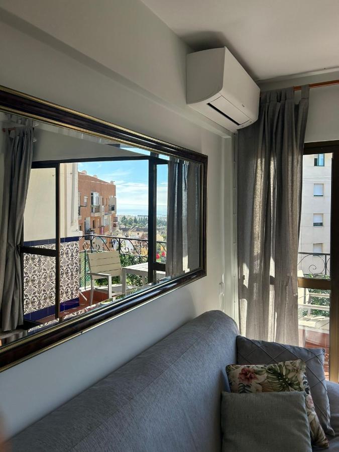Las Palmeras -marbella Centro- By Completely Marbella
