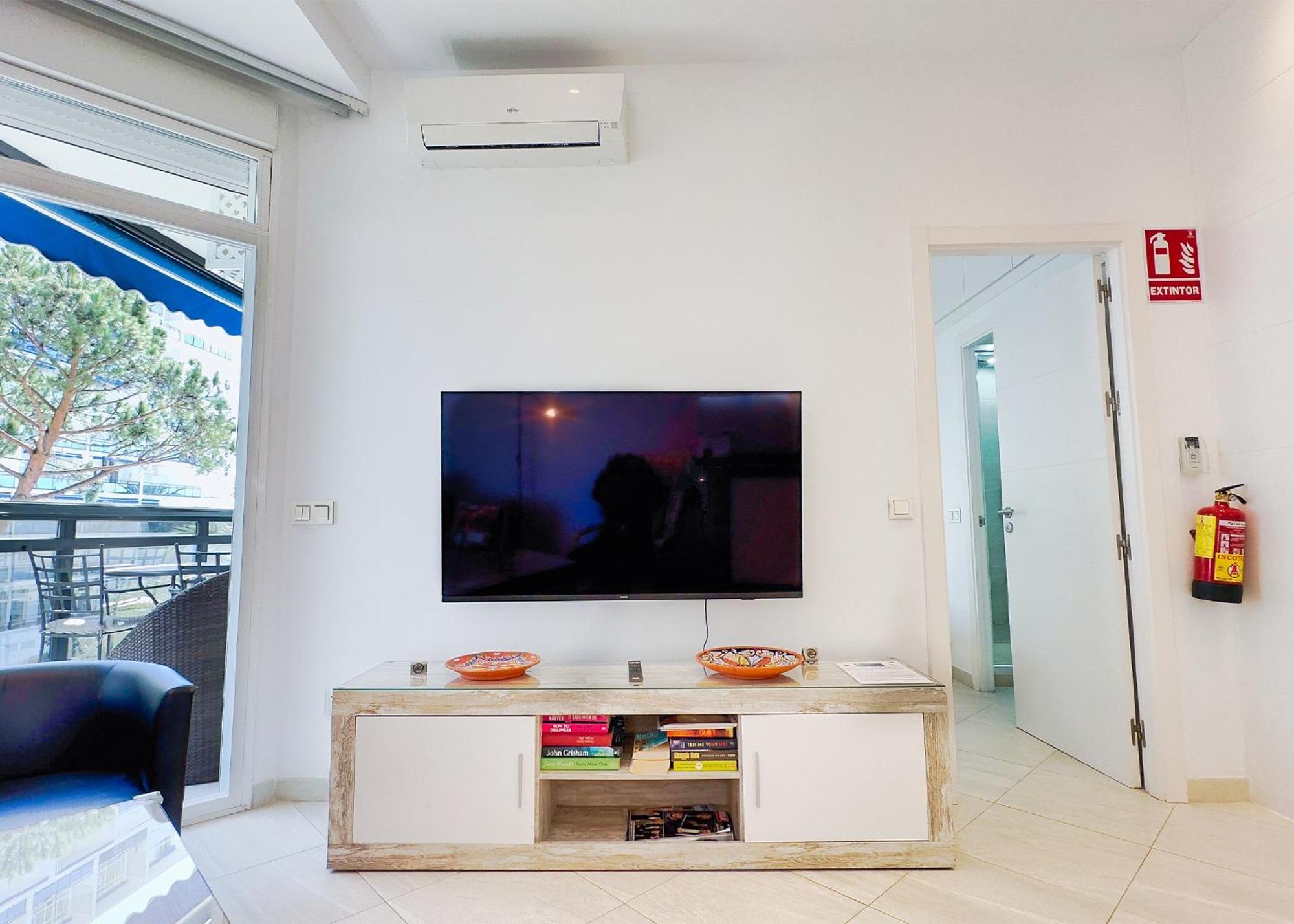 Apartment Skol 322 - Completely Renovated Front *