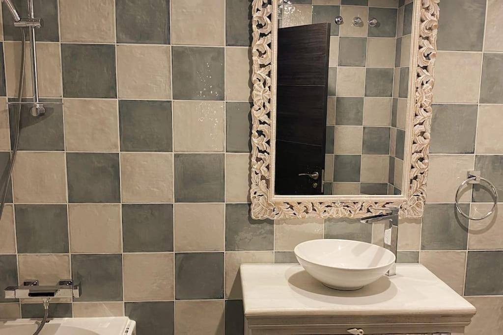 Apartamento Apartment. Newly Renovated. Marbella