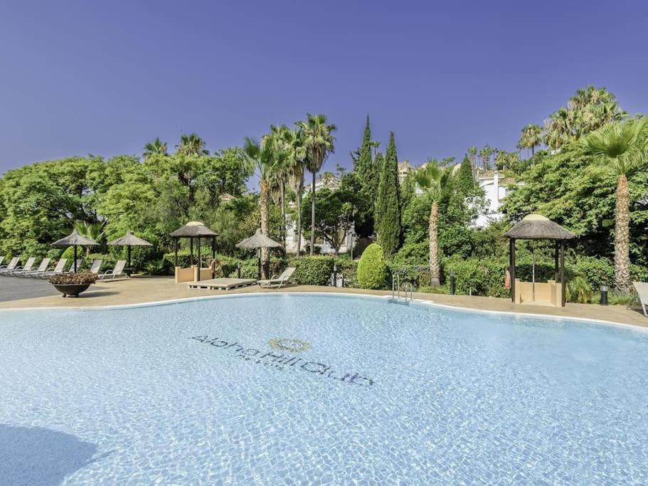 Alcam Aloha Deluxe 69 Apartment Marbella