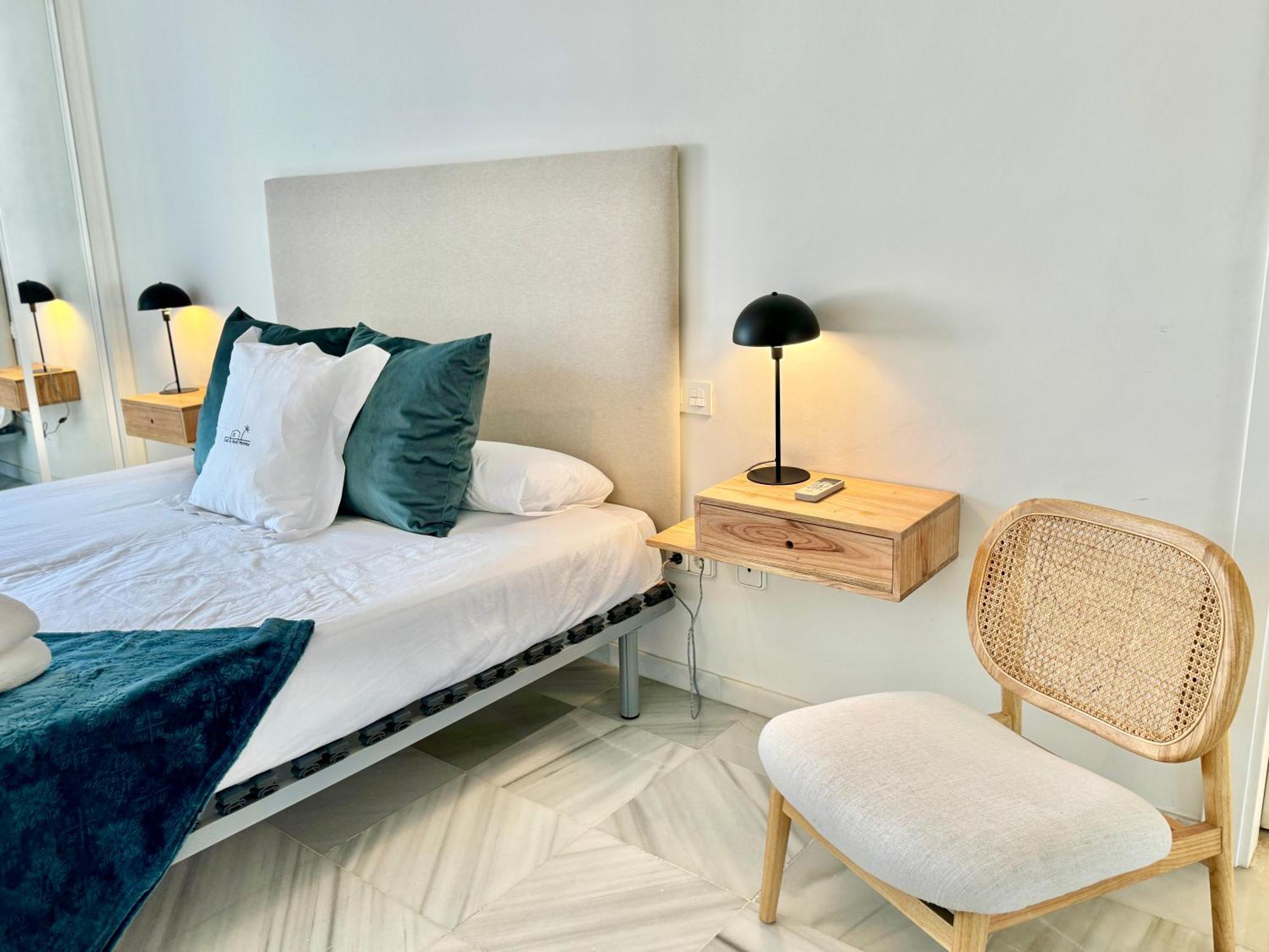 Seaside Oasis With Mountain Views - Eaw Homes Apartamento Marbella