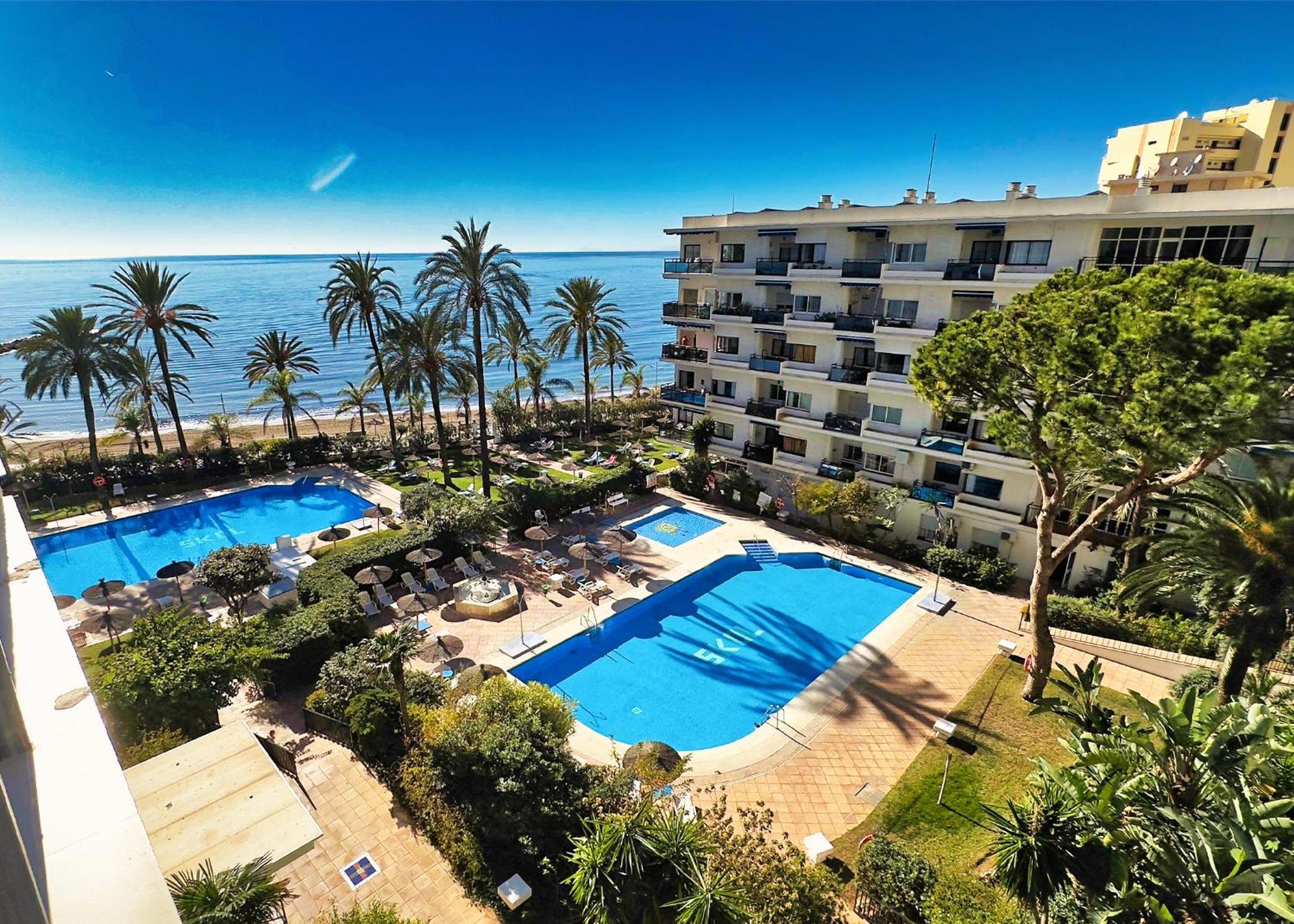 Skol 302 Super One-bedroom Duplex With Sea Views Apartment