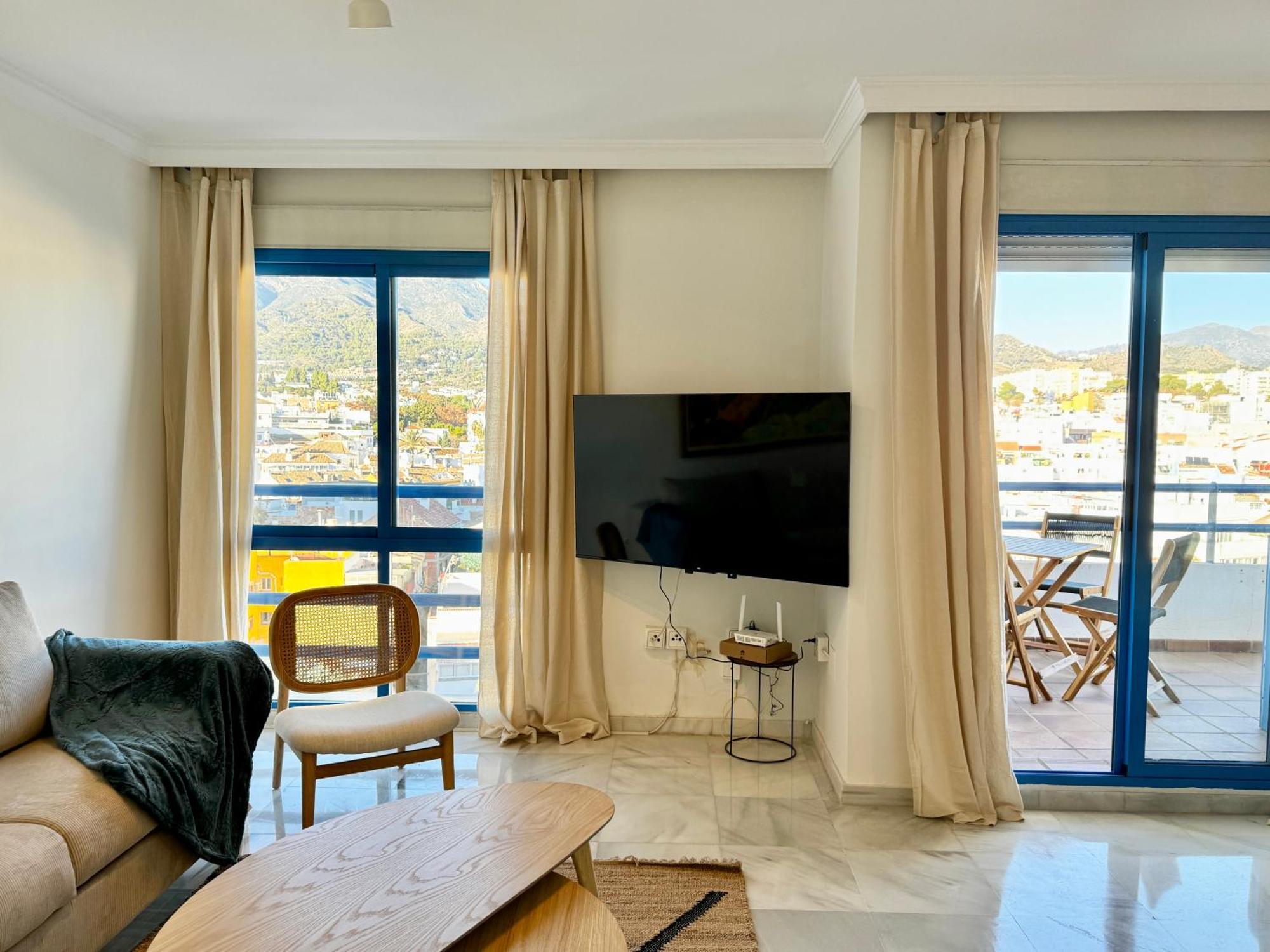 Apartamento Seaside Oasis With Mountain Views - Eaw Homes Marbella