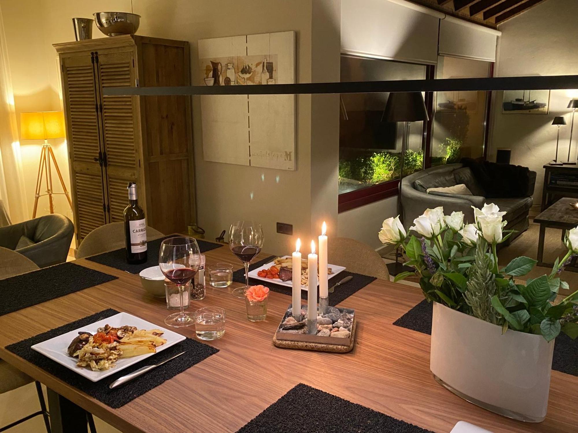 Havsutsikt - Penthouse 200 M Fran Stranden - Elviria Apartment