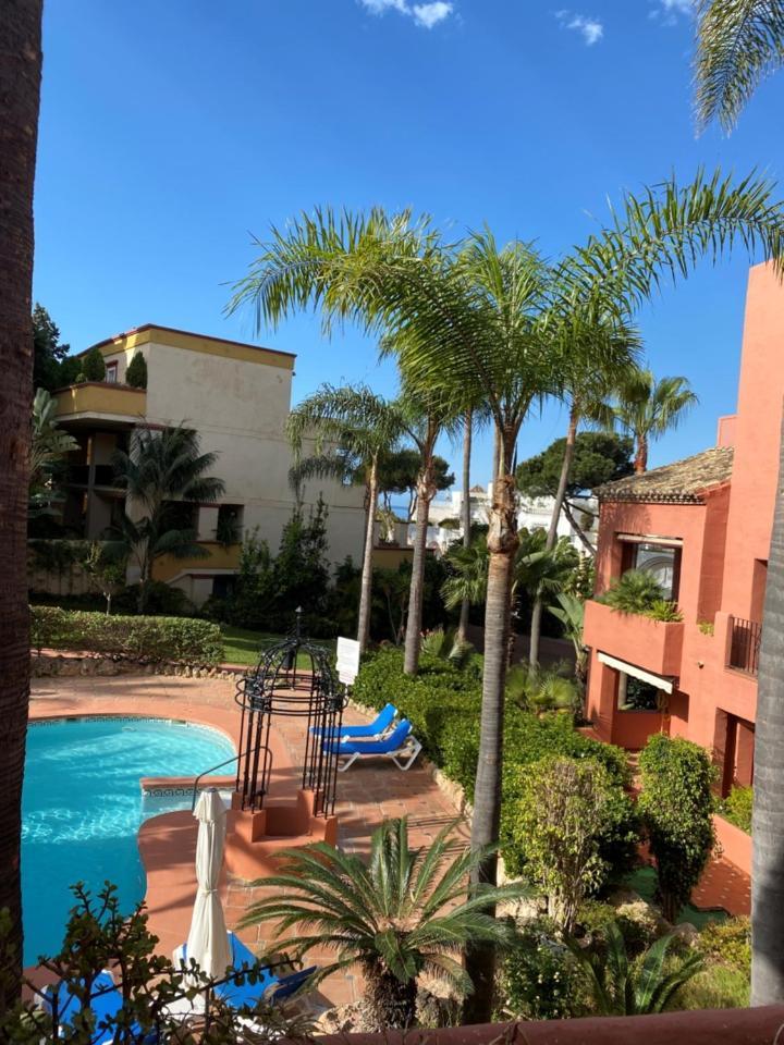 Elviria Paradiso Apartment *