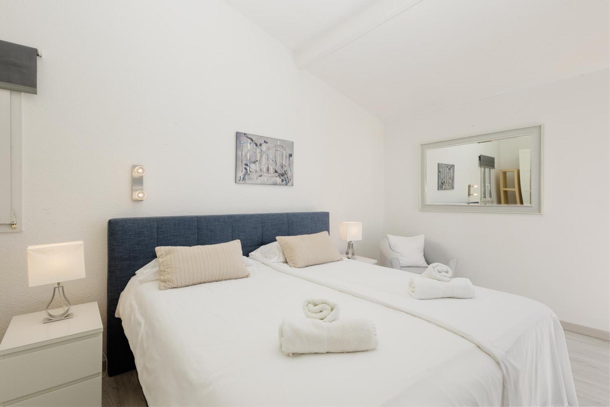 Ferienhaus 6 Bedroom Villa, With Heated Pool And Sea Views, Next To The Of Costabella *