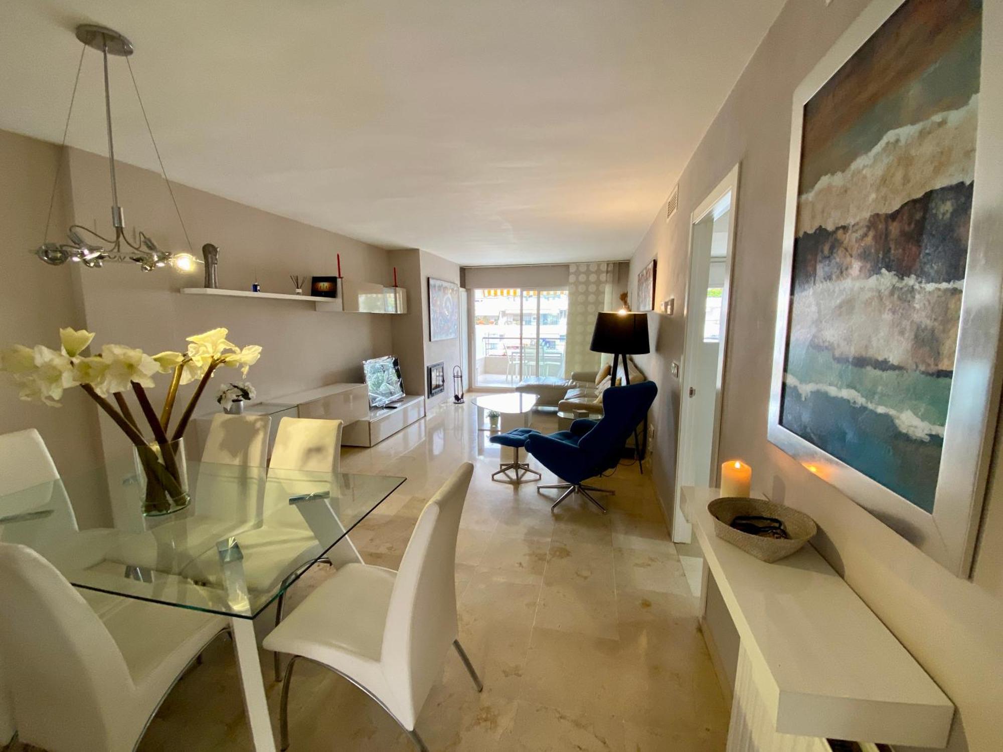 Apartamento Con Vistas Y Terraza En Guadalmina Mad Marbella