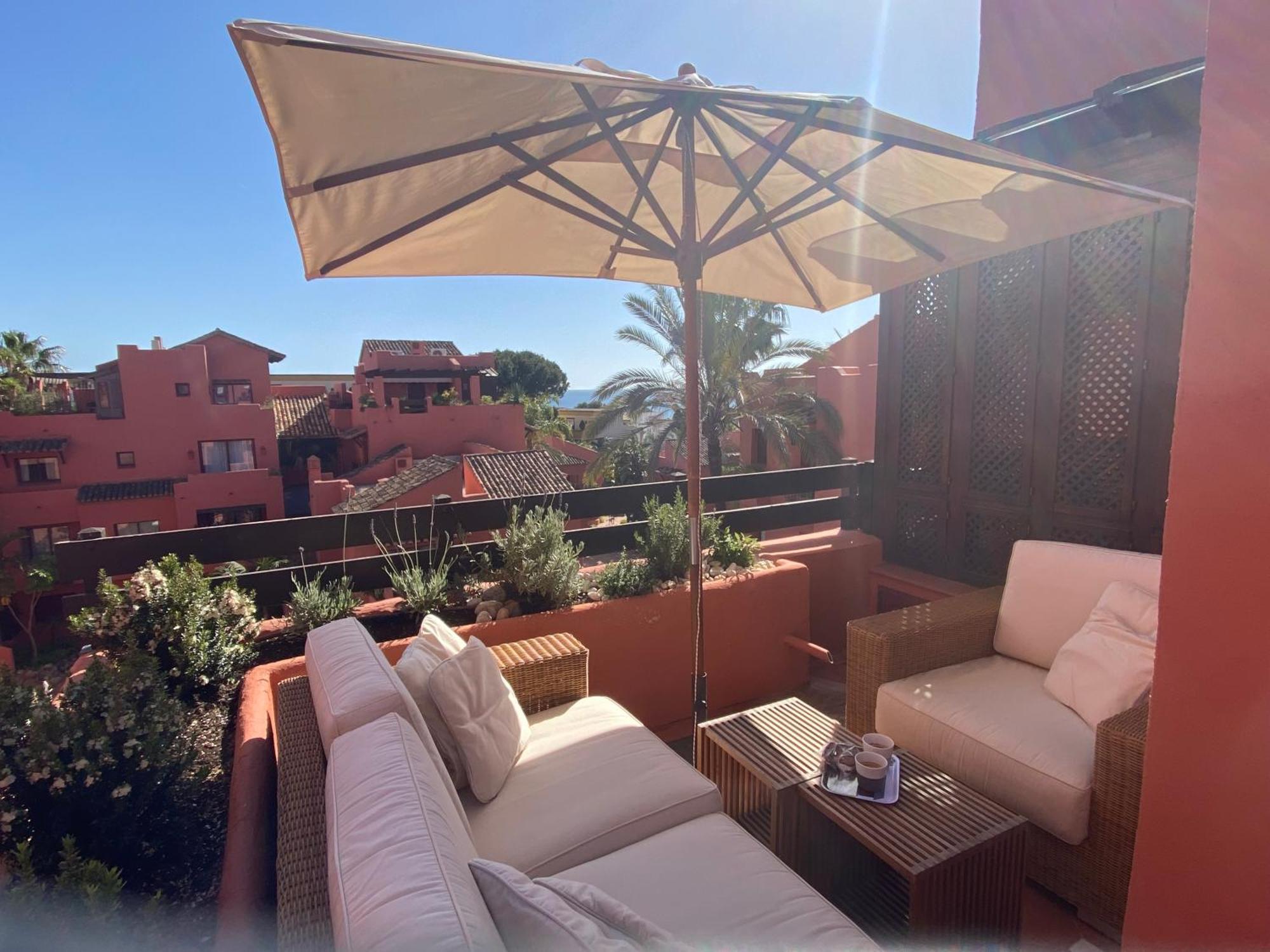 Havsutsikt - Penthouse 200 M Fran Stranden - Elviria Apartment