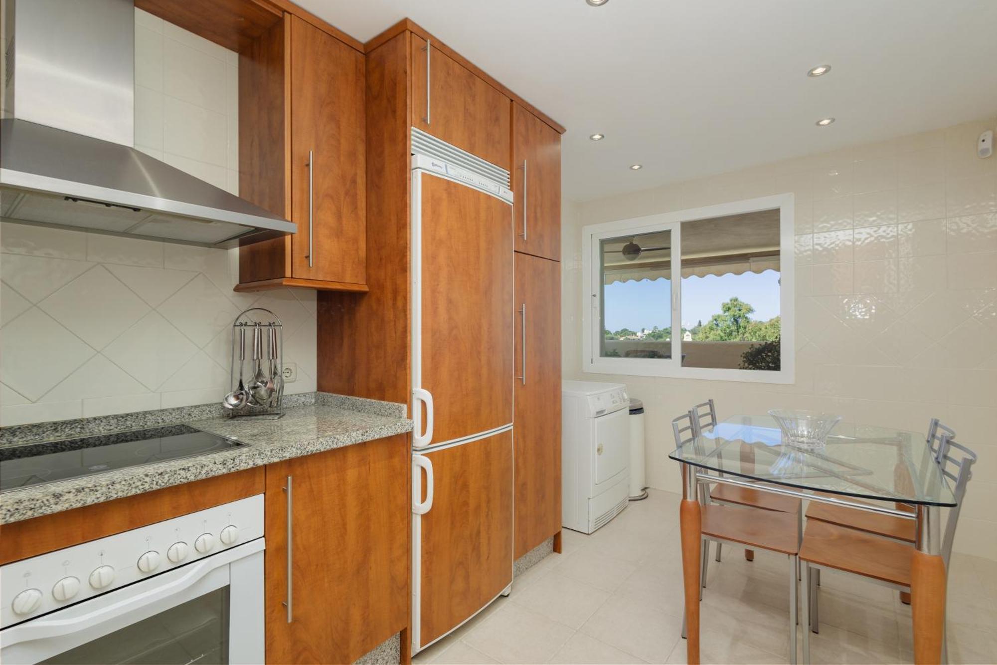 Apartment With Private Terrace, Just 10 Minutes By Car From Elviria Beach, Marbella