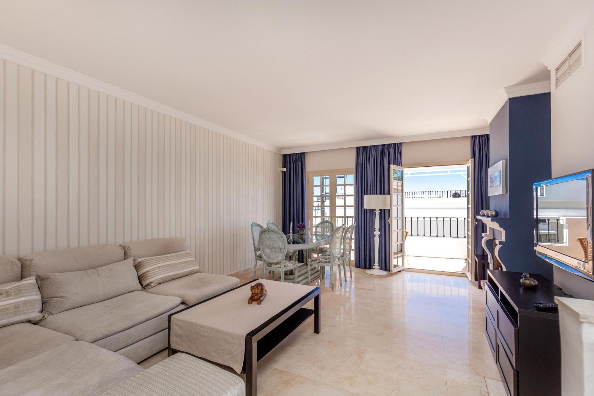 Aloha Pueblo With Sea Views * Marbella