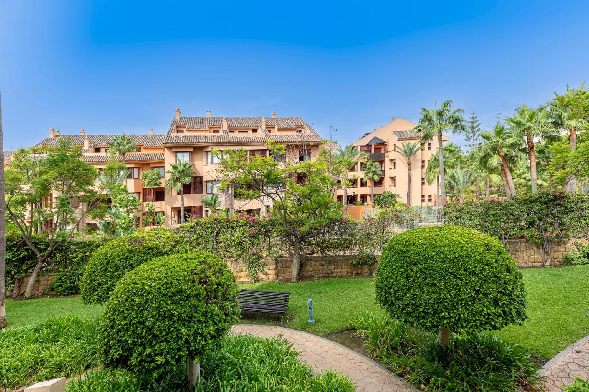 Spacious 3 Bedrooms At Brisas Appartement Marbella
