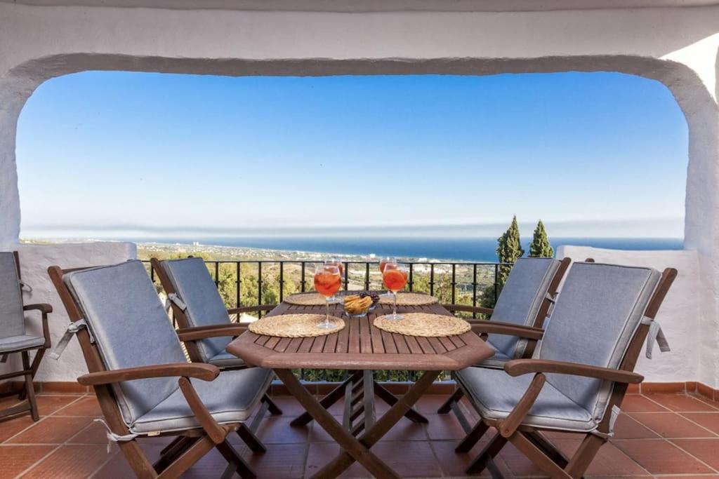 103-penthouse Apartment, Stunning Views, Apartment Marbella