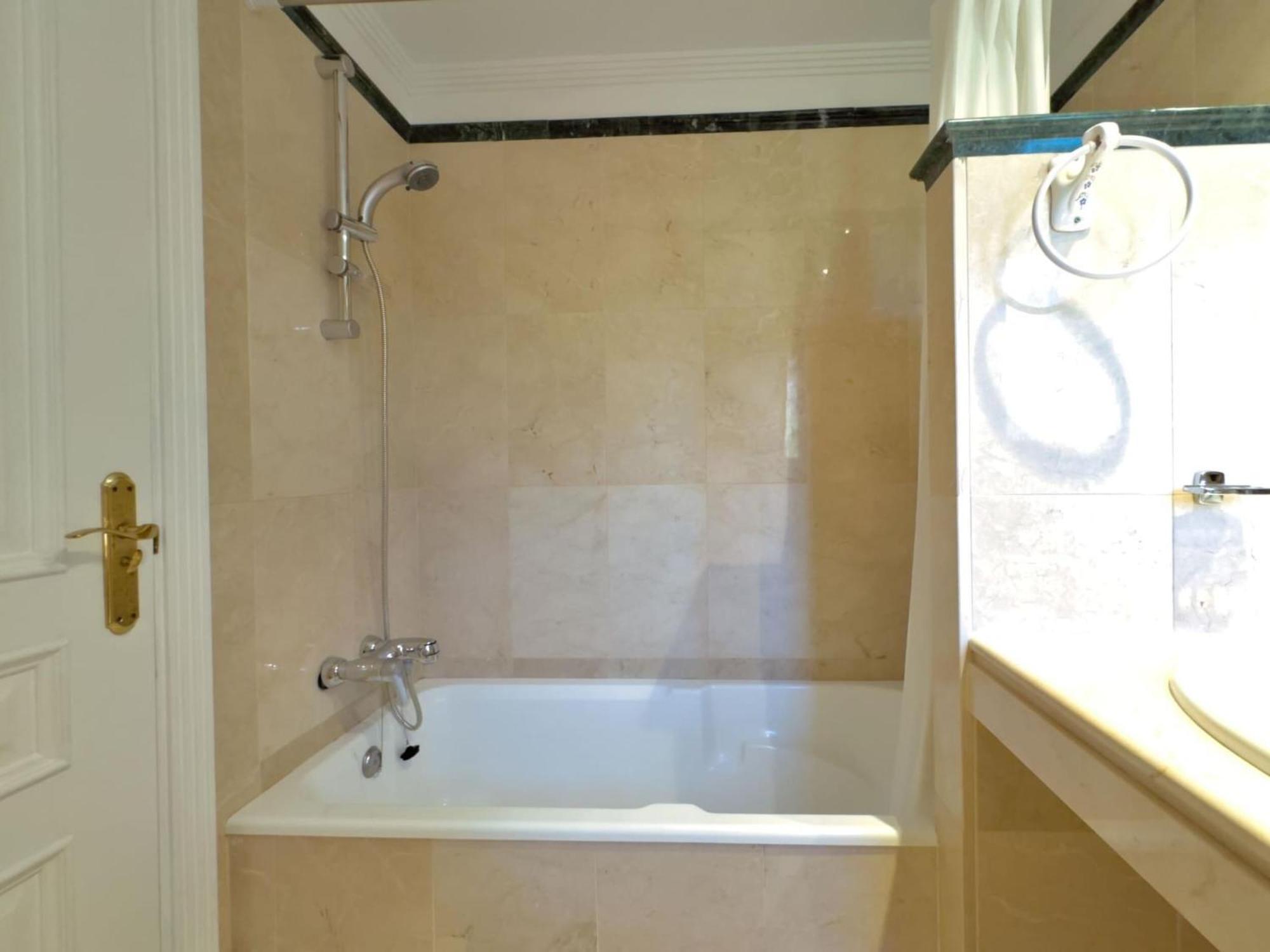 Holiday home Adosada En Santa Clara Marbella