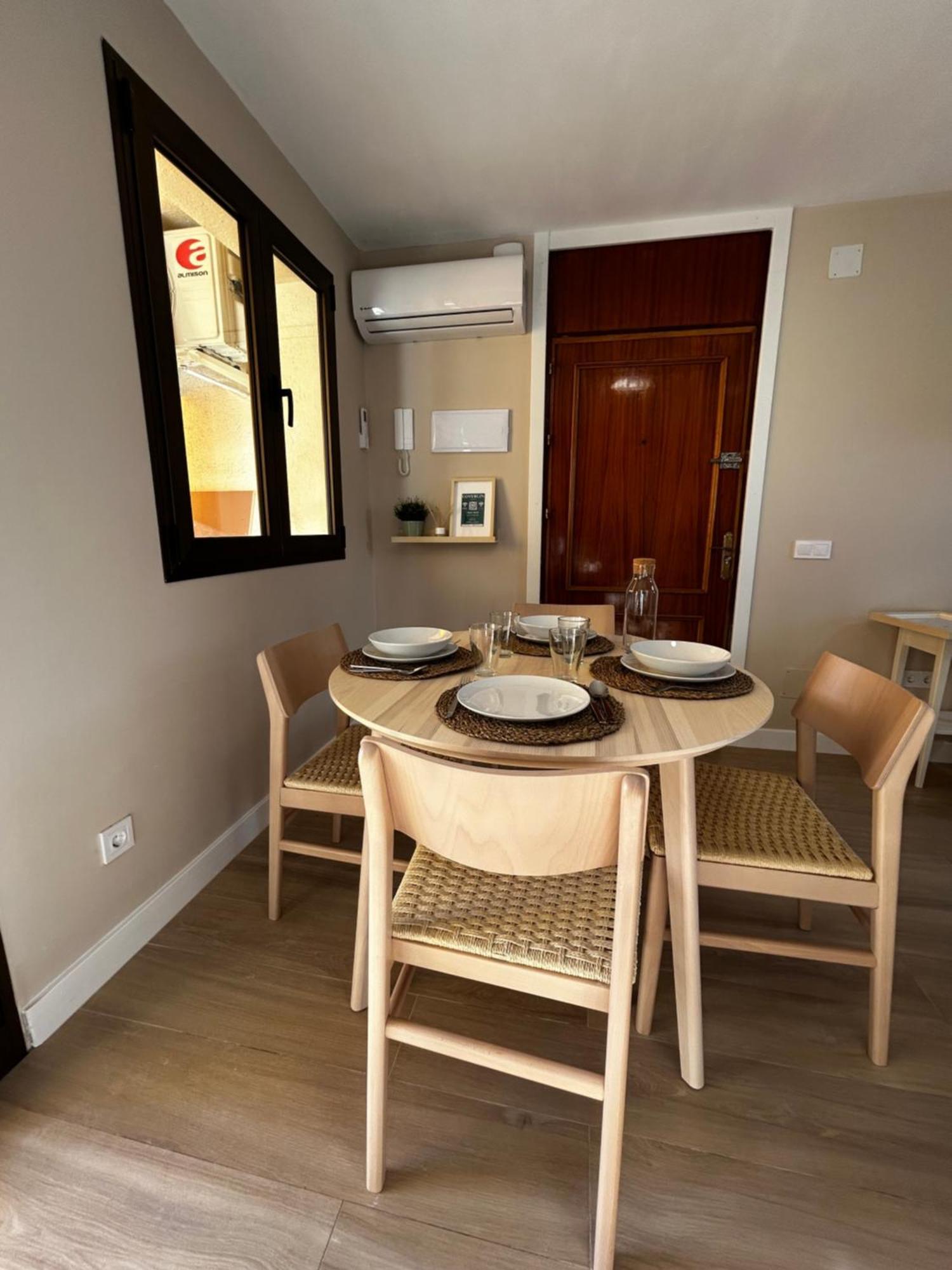 Coverlin Apartment